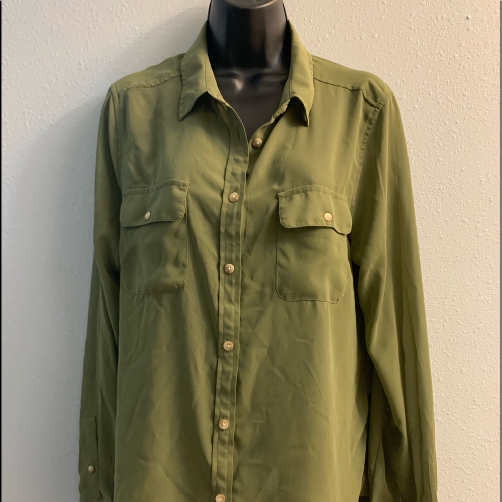 American eagle 🦅 army green sheer button down shirt size large euc